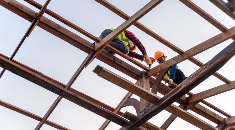 Professional gutter cleaning services in Ardenvoir, WA